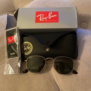 Hexagonal ray-ban